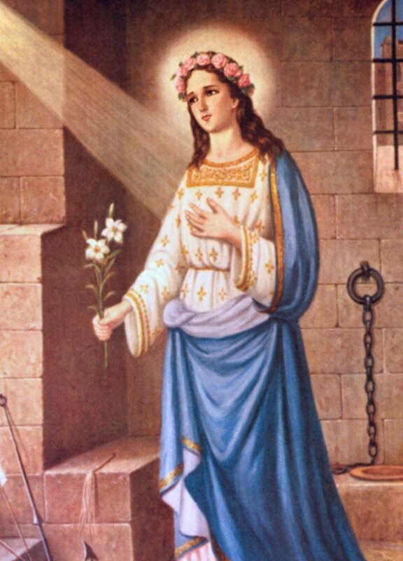 Santa Filomena jovem, com coroa de flores, segurando uma palma, uma âncora e flechas ao seu lado