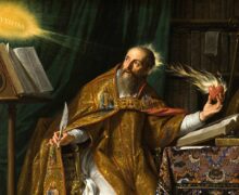 Santo Agostinho vestindo trajes episcopais, segurando um coração em chamas e um livro, com uma pena de escrita na mão